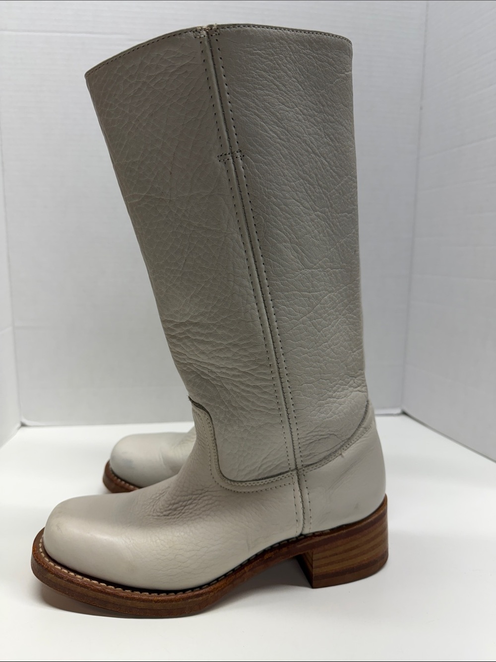 Frye Campus Heeled Boots Pebbled Leather Mid Calf Ivory Vintage USA Size 8.5 M - Picture 4 of 10